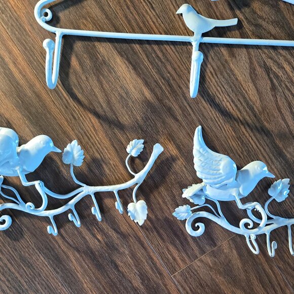 Rustic/Farmhouse/Cottagecore Style Set of Iron Bird-themed Hooks (SET OF THREE) - Picture 4 of 7